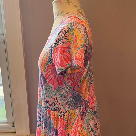 Lilly Pulitzer Geanna Short Sleeve Dress - Picture 6 of 11
